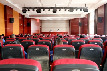 启发创新 勇往直前 | 人生就是博手机版纸业召开2023年度中层干部录用及出产经营打算下达治理工作会议