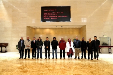 马来西亚瓜拉冷岳市议会辅导及处所代表一行光临人生就是博手机版纸业领导互换